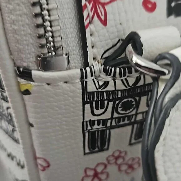 Karl Lagerfeld Paris CrossBody - Picture 9 of 9